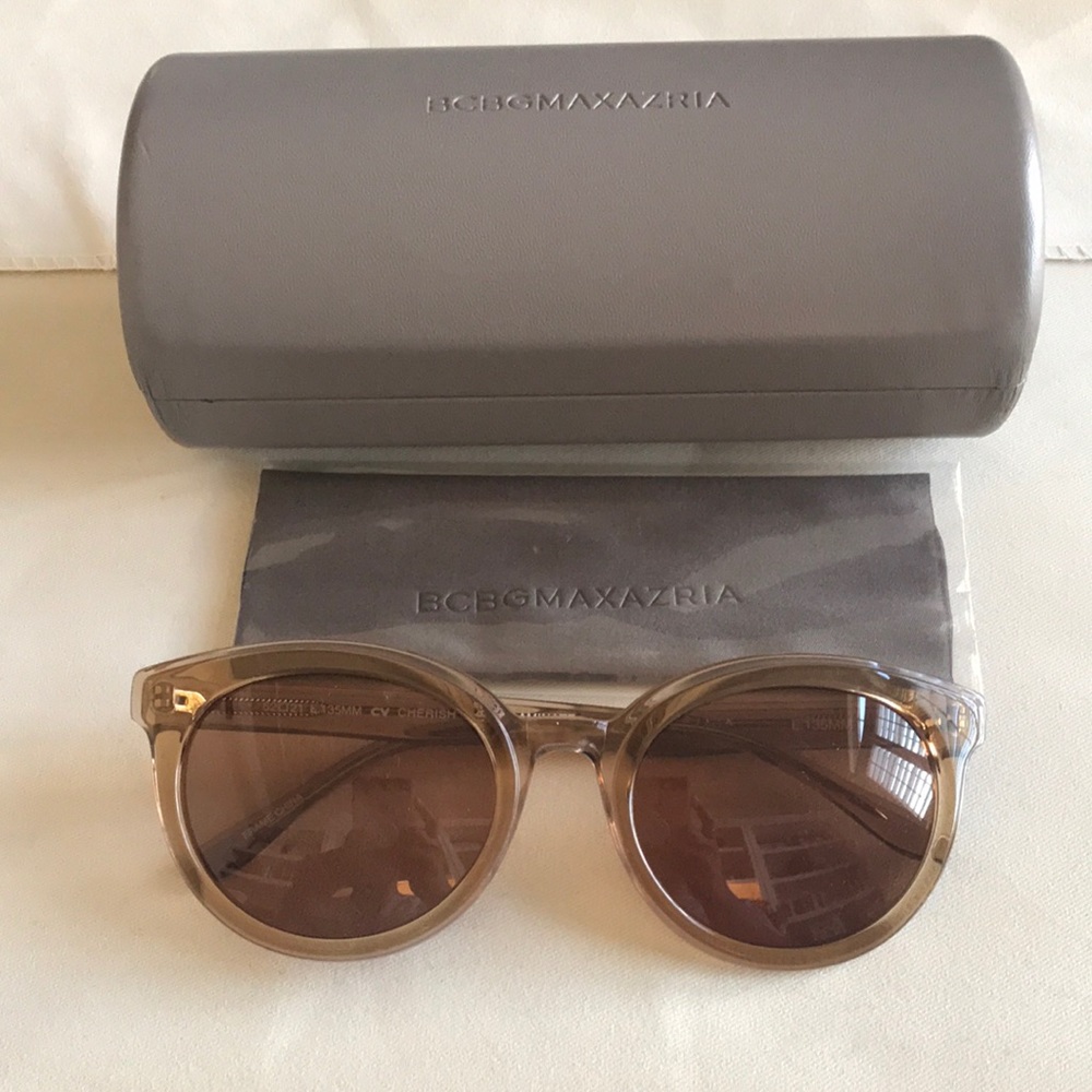 SOLD****FINALHOURS*** BCBG Maxazria Sunglasses